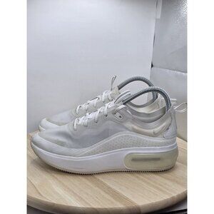 Nike Womens Air Max Dia SE AR7410-105 White Running Shoes Sneakers Size 7